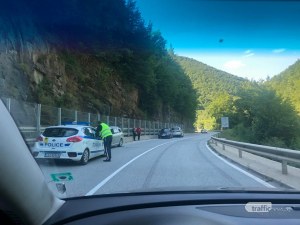 Три коли се натресоха една в друга на пътя Чепеларе - Пловдив
