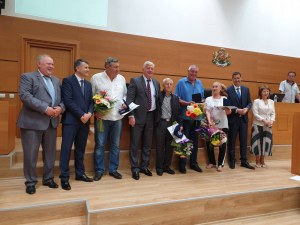 Връчиха почетен знак на четири спортни легенди на Пловдив