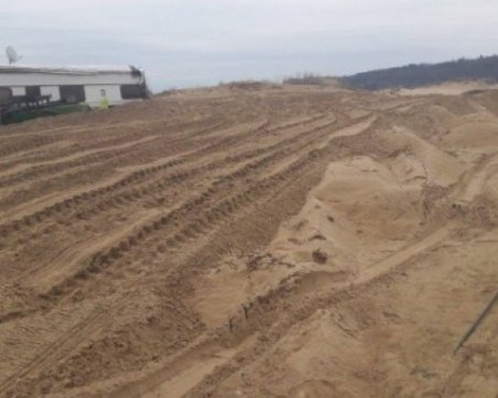 Двама, унищожили дюни на Каваците, отиват на съд