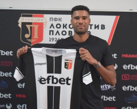 Локо представи защитник от Мозамбик