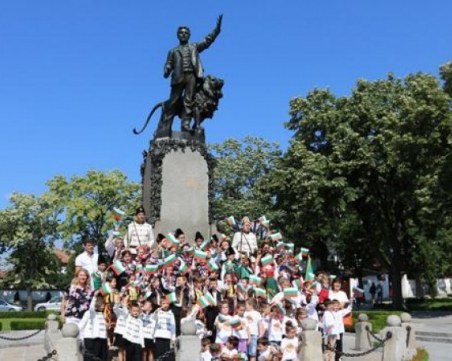 Започват тържествата за 182 години от рождението на Левски в Карлово