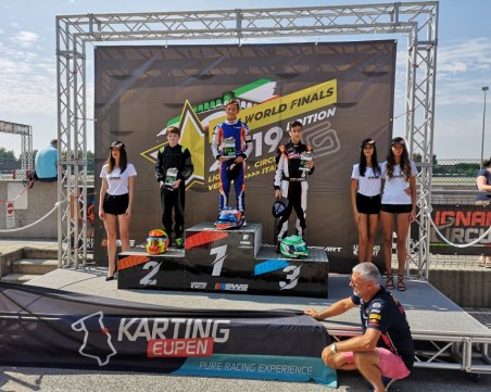 Пловдивски талант с 3-то място на световните картинг серии, днес кара на суперфинал