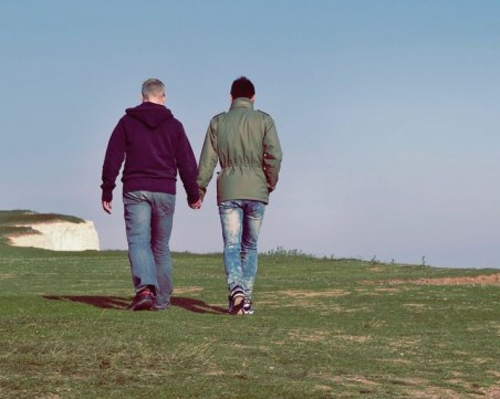 Израелски министър подкрепи идеята за терапия на хомосексуалистите