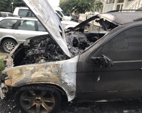 Джип изгоря в Казанлък, палежът - умишлен