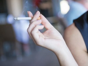 16 заведения в Пловдив хванати в крачка, клиентите пушили на закрито