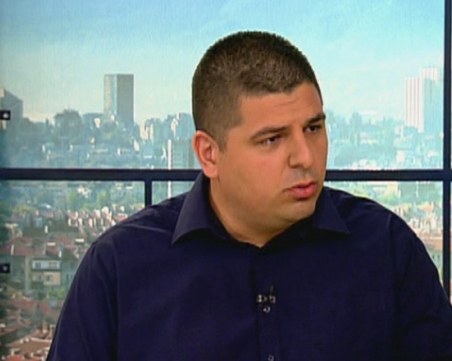 IT специалист : Изтеклите данни от НАП може да се ползват от телефонни измамници