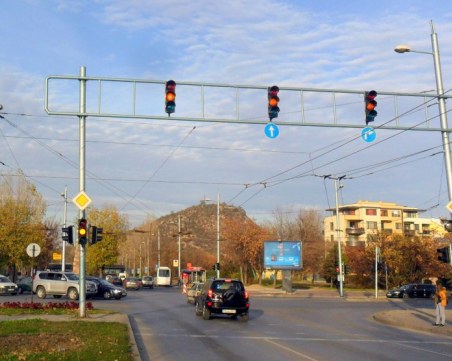 От днес: Затварят за месец част от основен булевард в Пловдив
