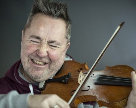 Виртуозният цигулар Найджъл Кенеди свири в Пловдив