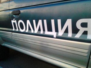 Мъж опита да избяга от полицията, след като е спипан да превозва незаконно добити дърва
