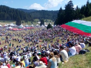 Родопите запяват! Започва съборът в Рожен