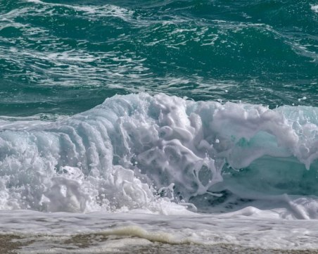 Морето край Поморие изхвърли тялото на 18-годишен, обявен за изчезнал от 4 дни