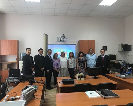 ПУ и Политехническия институт Шънджън в общ проект на Huawei