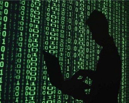 Съмнителен уебсайт събира ЕГН-та, предлага 