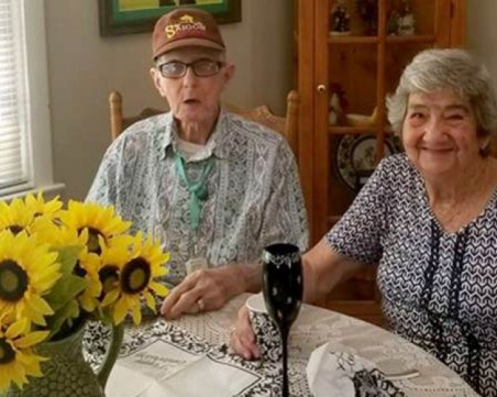 Съпрузи починаха в един и същи ден, след 71 години брак