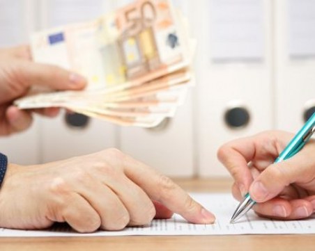 Българите са изтеглили 76 милиарда лева - почти всяко домакинство е с поне един кредит