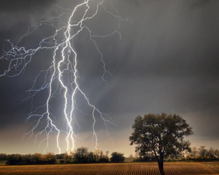 Мълния порази турист в Пирин! Мъжът е с тежки изгаряния