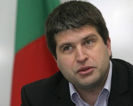 Говорителят на НАП: Ако трябва, ще спрем някои електронни услуги