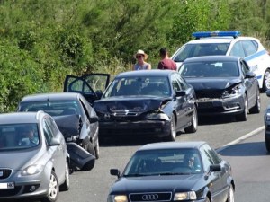 Верижна катастрофа затапи пътя между Симитли и Благоевград