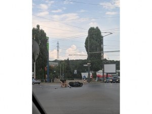 Тежка катастрофа между кола и мотоциклет в столичен квартал