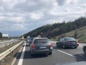 Верижна катастрофа затапи АМ Тракия