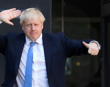 Борис Джонсън официално става премиер на Великобритания днес