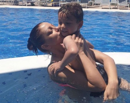 Емануела: Няма да спра да се боря за детето си