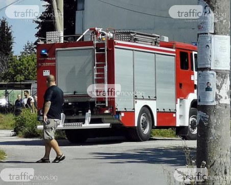 Евакуираха цял блок в Лясковец заради пожар