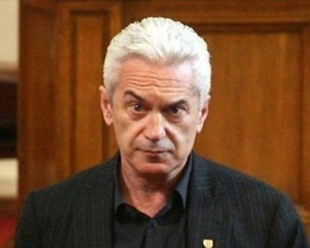 Сидеров: Аз сбъднах мечтата на Каракачанов да е министър, той ме изключи