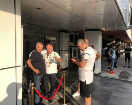 Крушарски спасява волейболния Локомотив