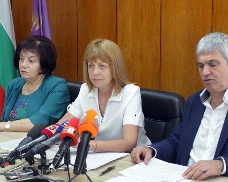 Синдикатът на учителите иска Фандъкова да кметува още един мандат