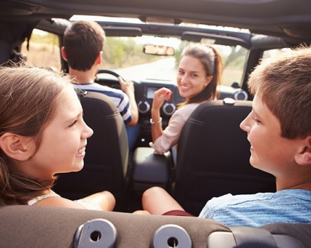 Кой на кого какъв се пада? Коя е 