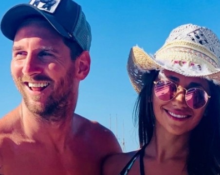 Меси се глези с хубава компания на яхта за 40 000 паунда седмично