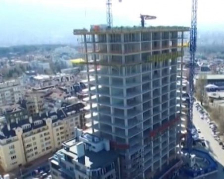 Обрат: Съдът отмени спирането на небостъргача 