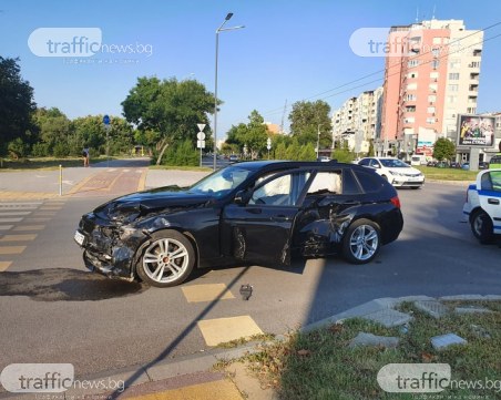 Рено се натресе на БМВ в Тракия, има пострадали