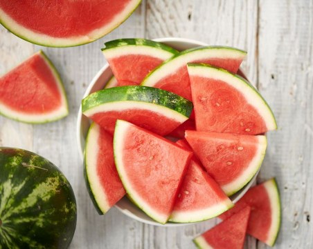 Вижте кои хора не трябва да ядат диня