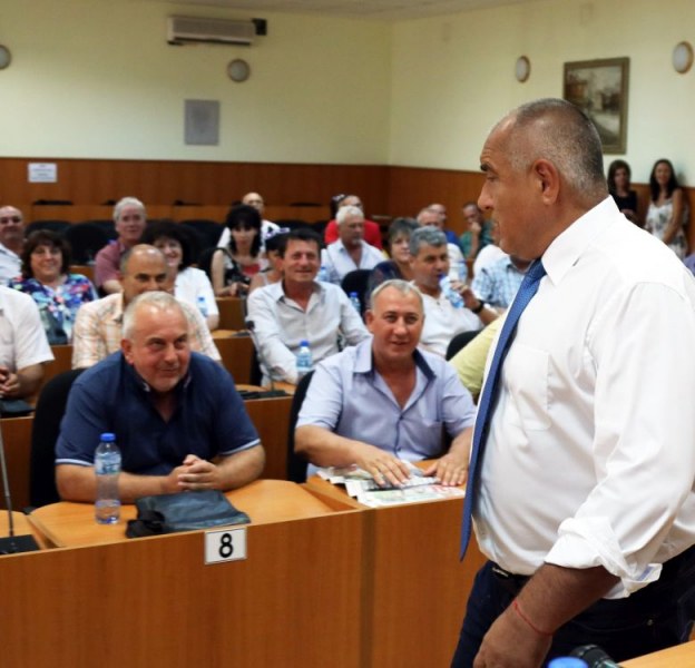 Премиерът Борисов в Пазарджик: Свиневъдите ще бъдат компенсирани
