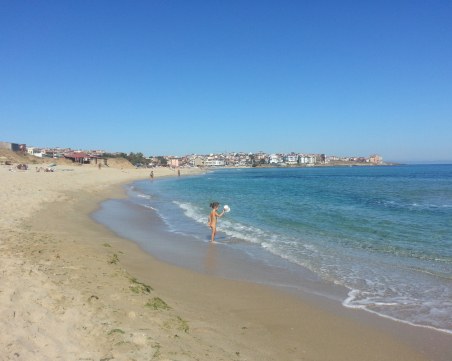 ЧАСТ 2: Приключенията на семейството с голфа в Созопол