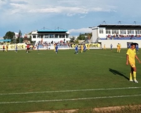 Марица започна с победа като гост