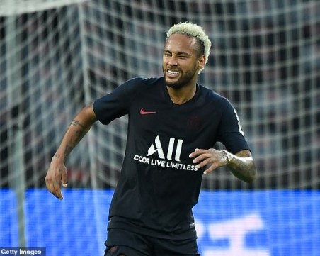 Барса няма пари за Неймар – дава само играчи