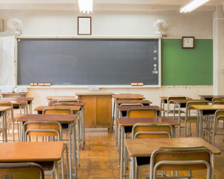 МОН създава трудова борса за учители