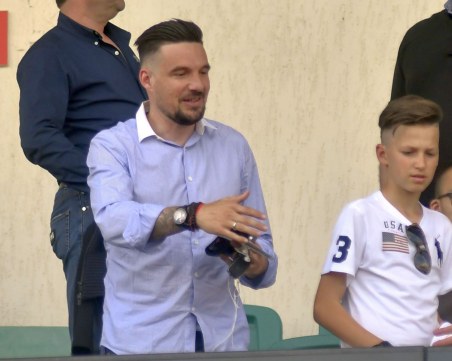 Номинираха легенда на 