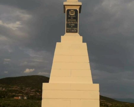 След години на забрава: Полковник Каварналиев се превърна в мост между България и Македония