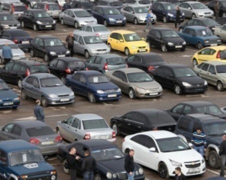 Всяка кола с паспорт за ремонти, прегледи и катастрофи