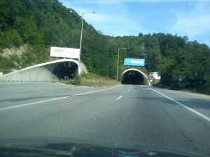 Ограничават движението в