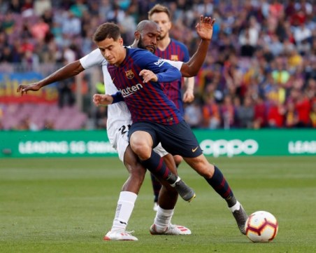 Тотнъм стяга масивна селекция - след Дибала взима и Коутиньо