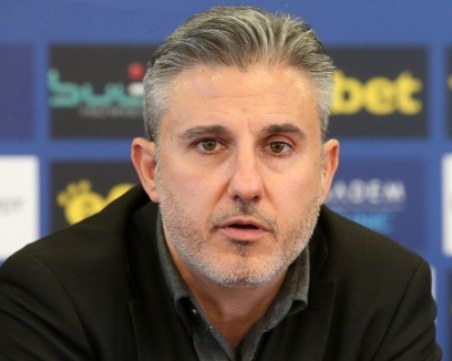 Шеф на Левски призна: Искаме Тодор Неделев и Кристиан Димитров