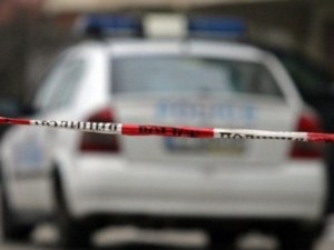 Сляп мъж живя 5 дни с трупа на сина си в Шумен