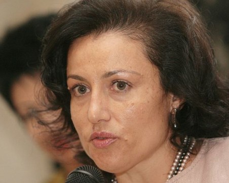 Десислава Танева: Ще има кадрови промени, но след овладяване на кризата с чумата