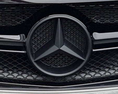 Емблемата на Mercedes стана на 110 години