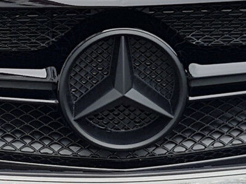 Емблемата на Mercedes стана на 110 години